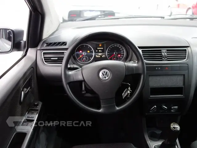FOX - 1.6 MI PRIME 8V 4P MANUAL