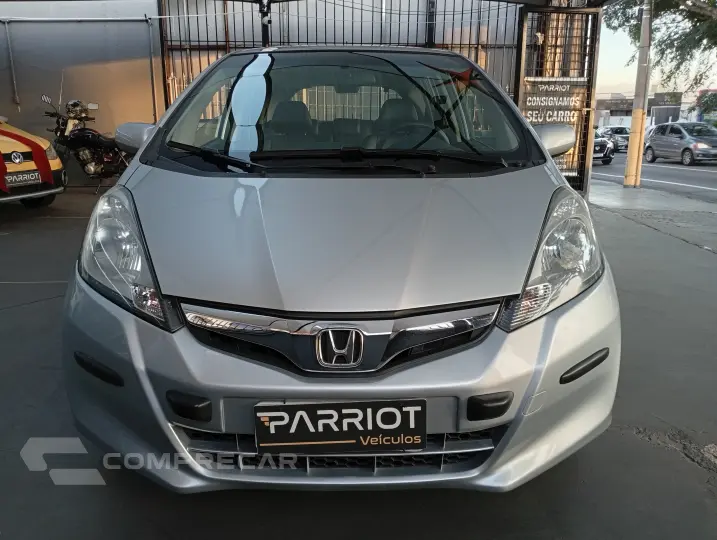 FIT 1.4 LX 16V