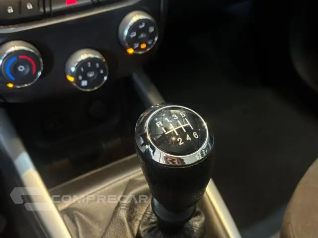 ONIX - 1.4 MPFI LT 8V 4P MANUAL