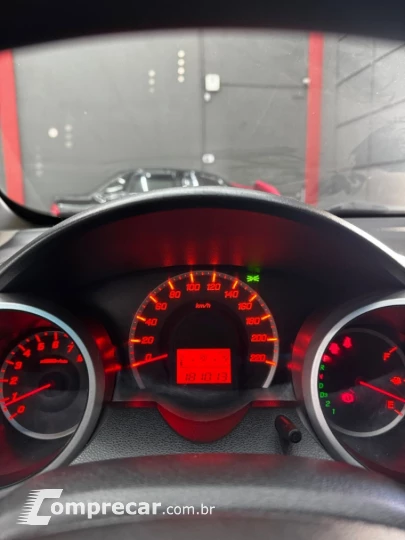 FIT 1.4 LX 8V