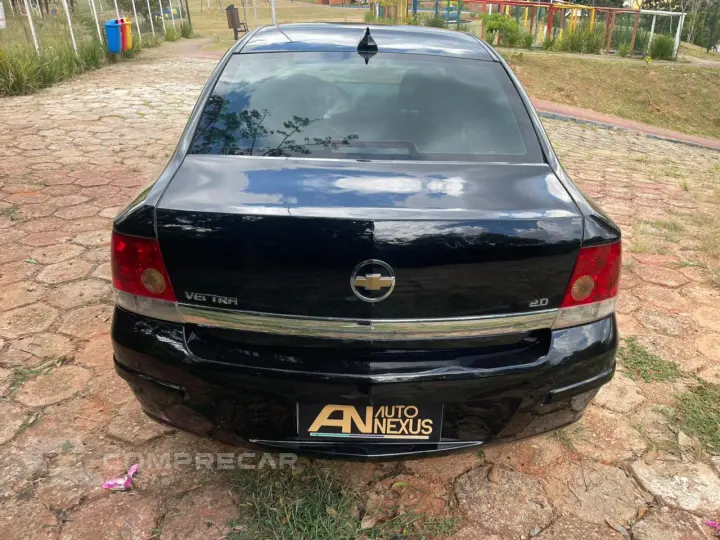 VECTRA 2.0 MPFI Elegance 8V