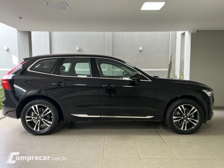 XC60 2.0 T5 Momentum AWD Geartronic
