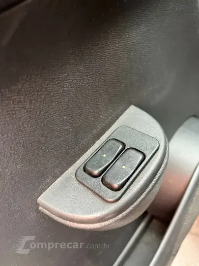 CELTA 1.0 MPFI LT 8V