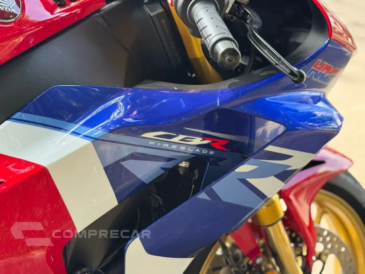 CBR 1000RR-R Fireblade SP
