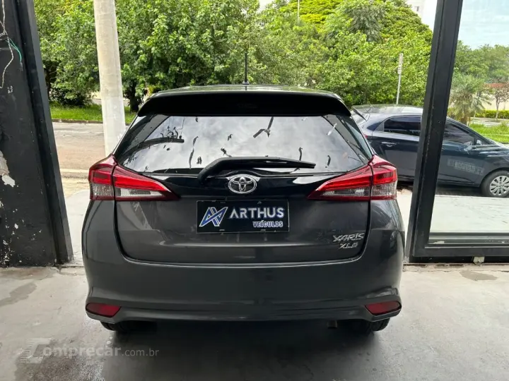 YARIS XLS Connect 1.5 Flex 16V 5p Aut.