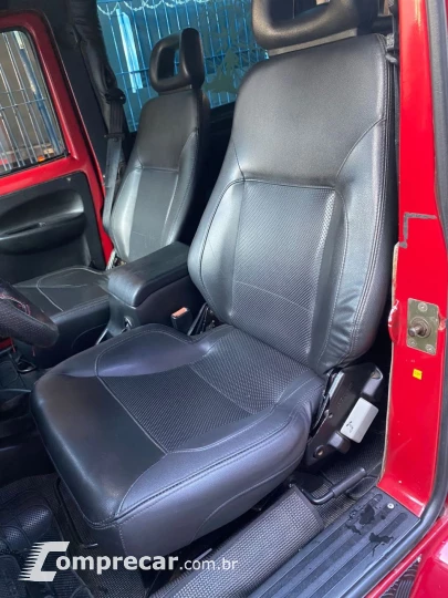 T4 2.8 MWM TURBO DIESEL CAPOTA RIGIDA