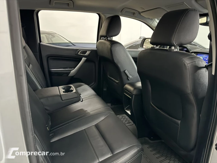 Ranger 3.2 20V CABINE DUPLA 4X4 LIMITED TURBO DIESEL AUTOMÁT