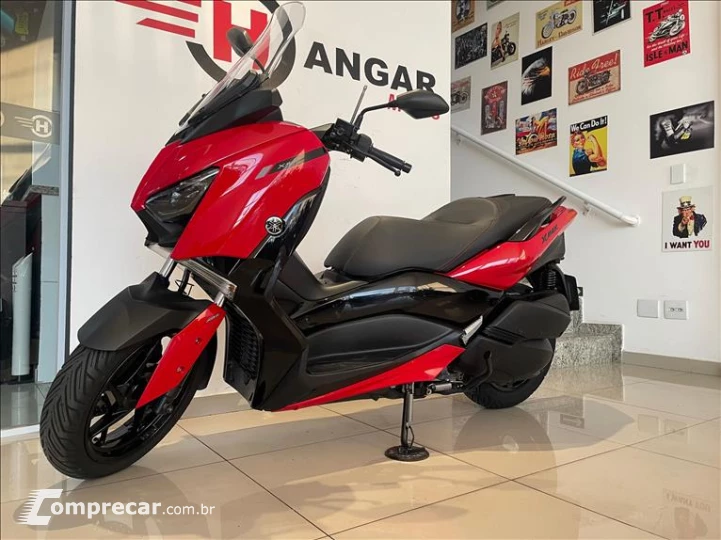 XMAX 250 CONNECTED ABS