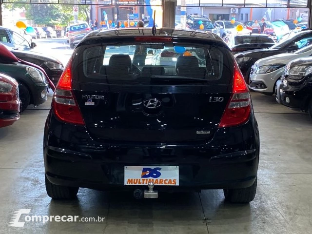 I30 - 2.0 MPFI GLS 16V 4P AUTOMÁTICO