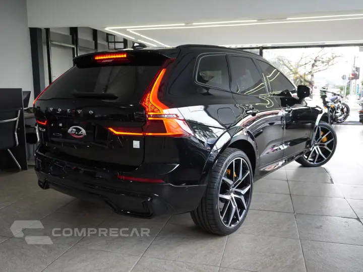 XC60 2.0 T8 PHEV POLESTAR ENGINEERED AWD GEARTRONIC