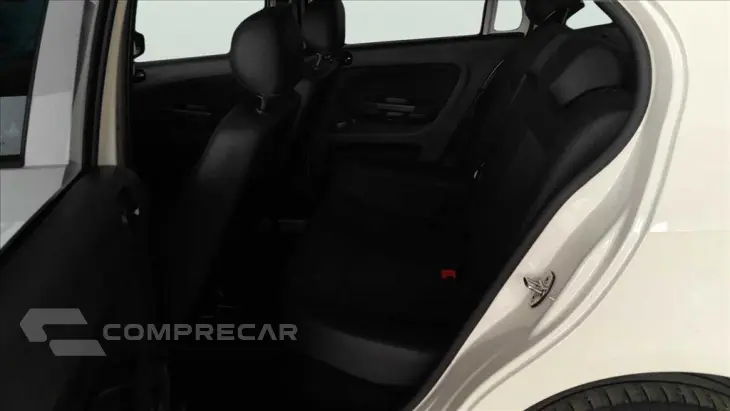 VOYAGE 1.0 12V MPI TOTALFLEX 4P MANUAL
