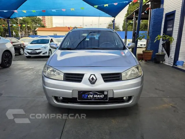 MEGANE GRAND TOUR - 1.6 DYNAMIQUE GRAND TOUR 16V 4P MANUAL