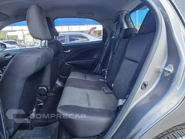 ETIOS HATCH - 1.3 X 16V 4P MANUAL