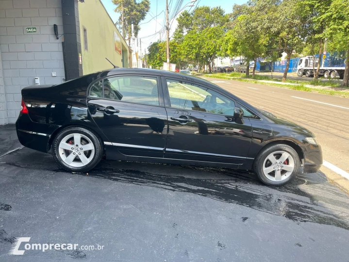 Civic Sedan LXS 1.8/1.8 Flex 16V Mec. 4p