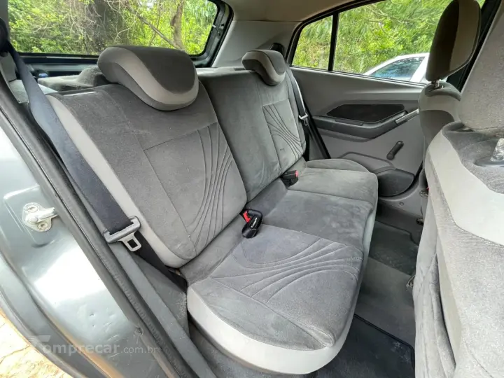 AGILE 1.4 MPFI LTZ 8V