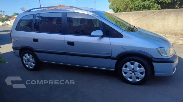 Zafira 2.0 4P FLEX EXPRESSION 7 LUGARES AUTOMÁTICO