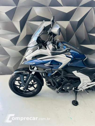 nc 750x