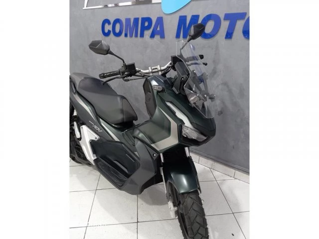 ADV 150 - SCOOTER