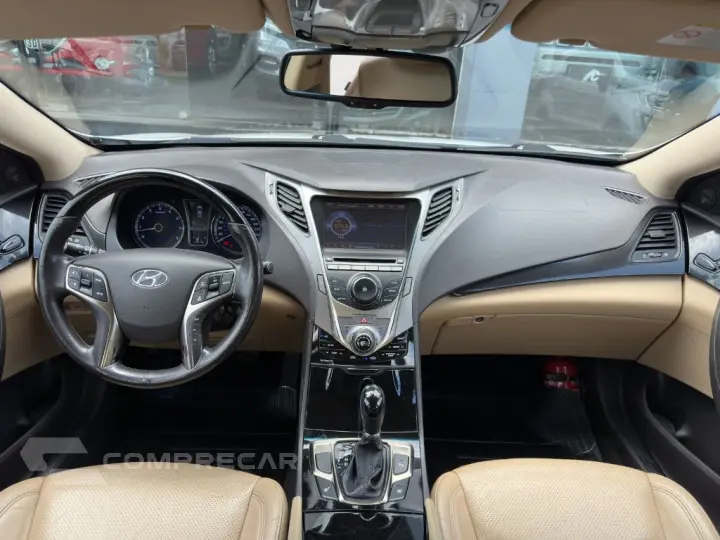 AZERA 3.0 V6 24V 4p Aut.