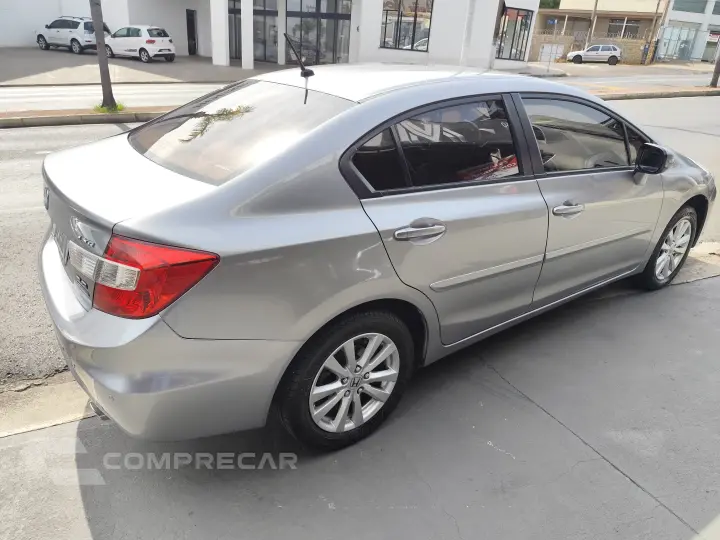 CIVIC 2.0 LXR 16V