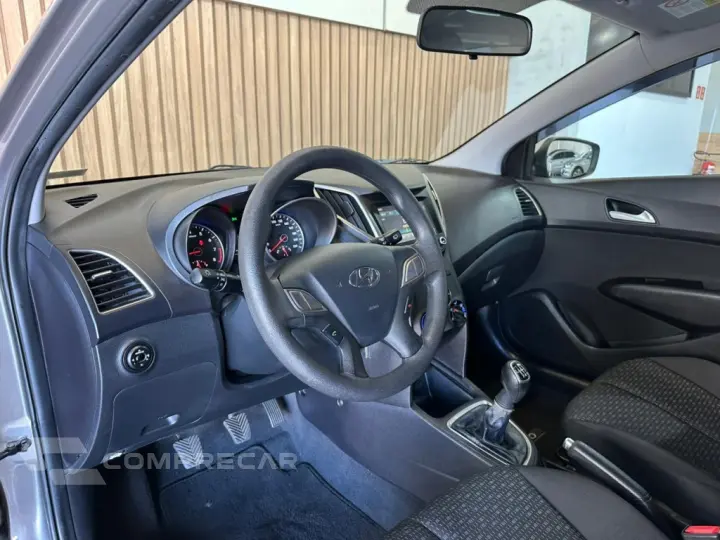 HB20 1.0 COMFORT PLUS 12V TURBO FLEX 4P MANUAL