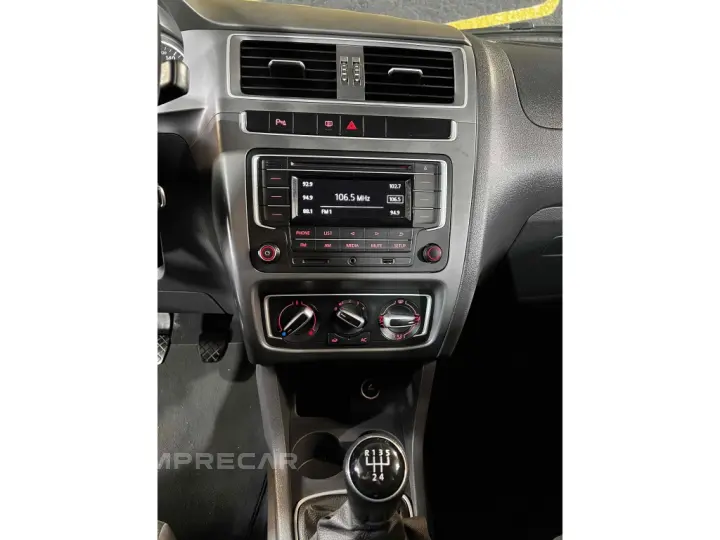 FOX 1.6 MSI COMFORTLINE 8V FLEX 4P MANUAL