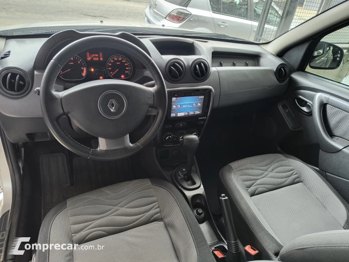 DUSTER 2.0 Tech Road II 4X2 16V
