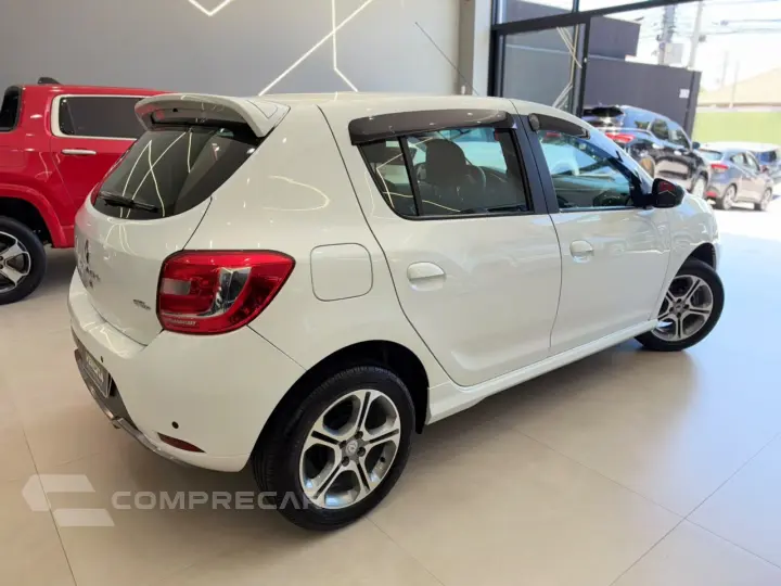 SANDERO 1.6 16V SCE GT Line