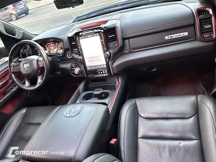 1500 5.7 V8 GASOLINA REBEL CD 4X4 AUTOMÁTICO