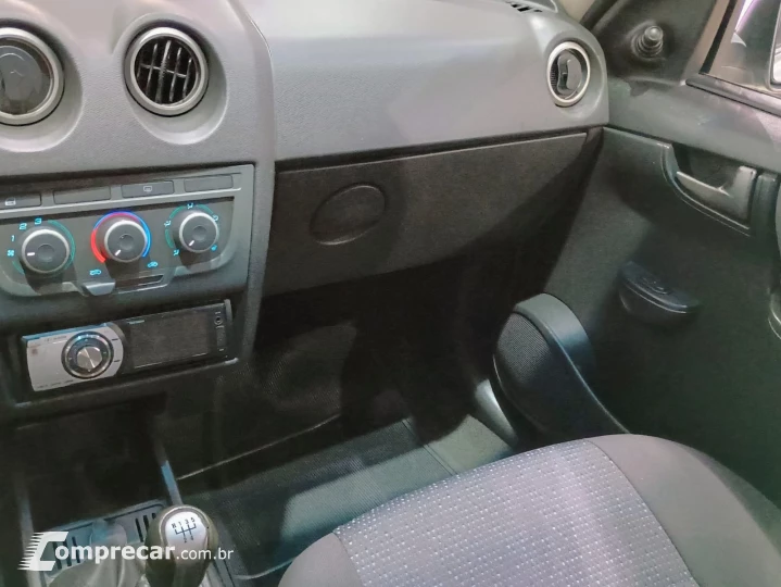 CELTA 1.0 MPFI LT 8V