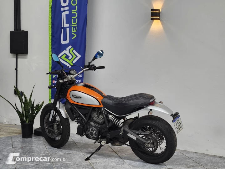 Scrambler 800