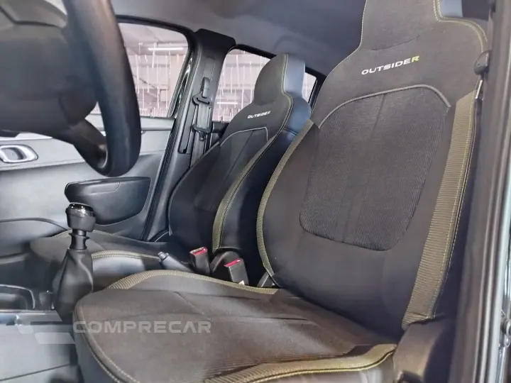 Kwid 1.0 12V Sce Flex Outsider Manual