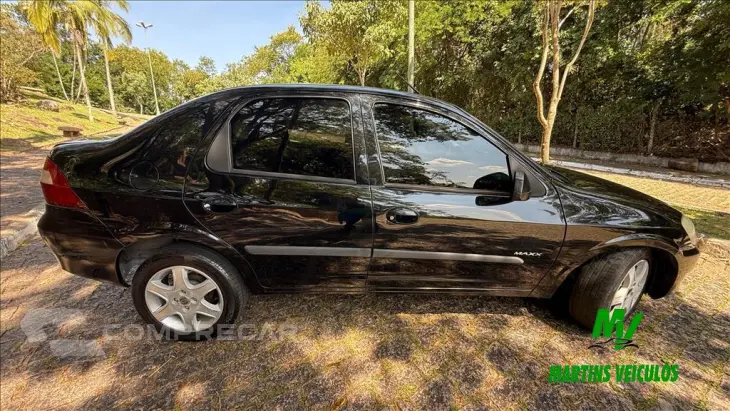 PRISMA 1.4 MPFI MAXX 8V FLEX 4P MANUAL