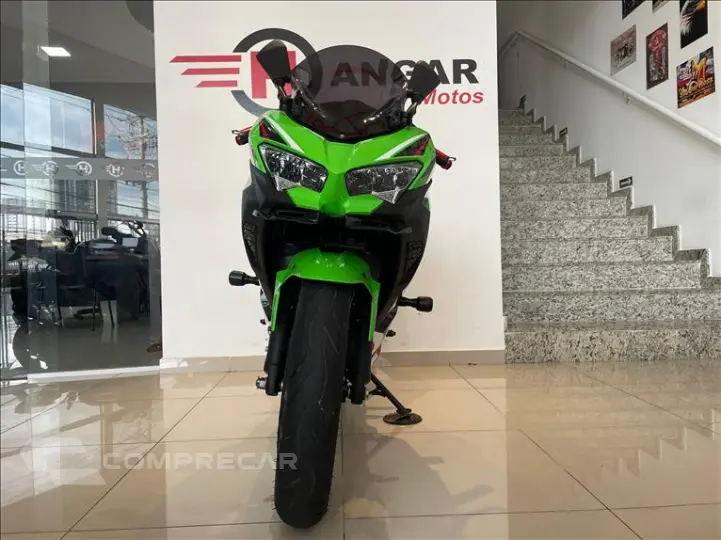 NINJA 400