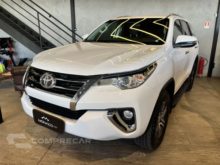 Hilux SW4 2.7 16V 4P FLEX SRV 7 LUGARES AUTOMÁTICO