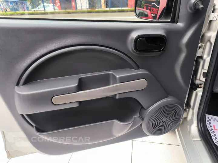 UNO 1.0 EVO Vivace 8V