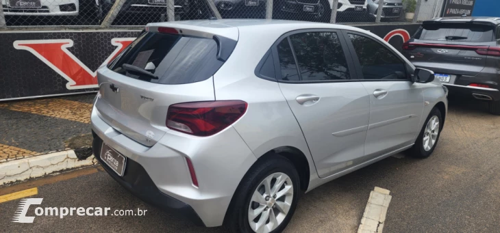 ONIX 1.0 Turbo LT