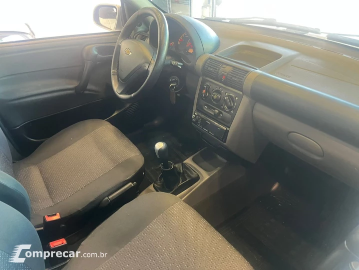 CLASSIC 1.0 MPFI LS 8V FLEX 4P MANUAL