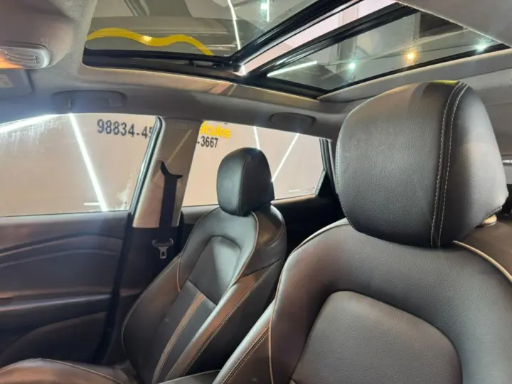 TRACKER Premier 1.2 Turbo 12V Flex Aut.