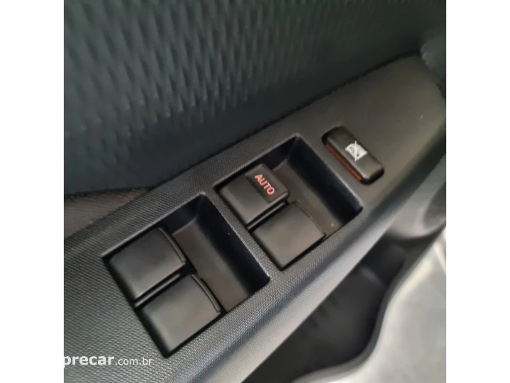 ETIOS 1.5 X PLUS SEDAN 16V FLEX 4P AUTOMÁTICO