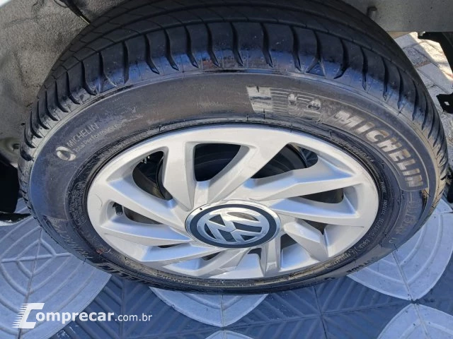 UP - 1.0 170 TSI TOTAL CONNECT 4P MANUAL