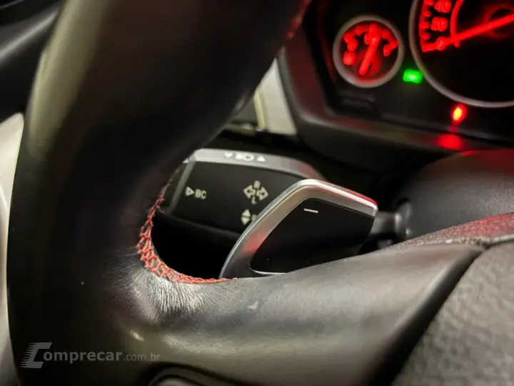 320i 2.0 SPORT GP 16V TURBO ACTIVE FLEX 4P AUTOMÁTICO