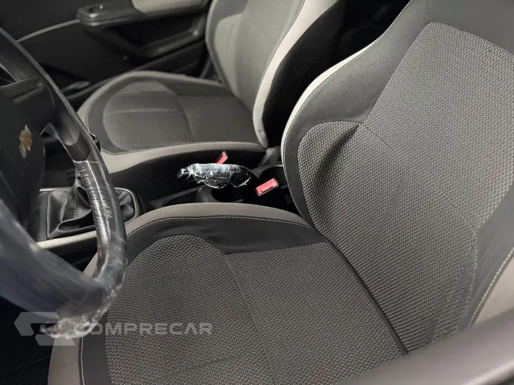 PRISMA 1.0 MPFI LT 8V FLEX 4P MANUAL
