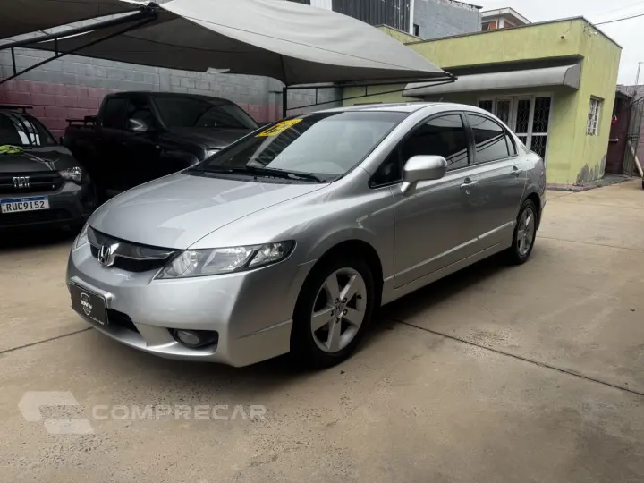 Civic 1.8 16V 4P FLEX LXS AUTOMÁTICO