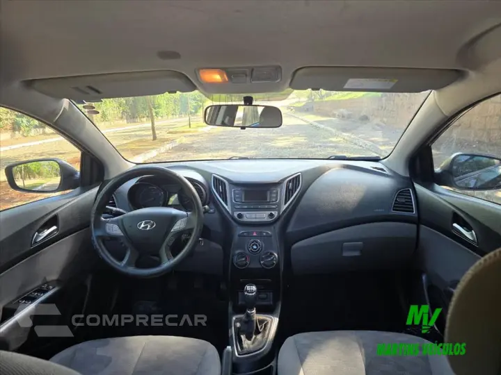 HB20S 1.6 COMFORT PLUS 16V FLEX 4P MANUAL