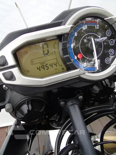 TRIUMPH TIGER 800 ABS