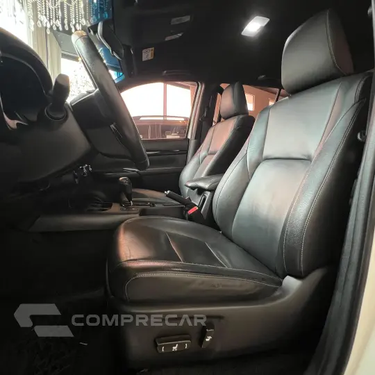 HILUX 2.8 D-4d Turbo CD SRX 4X4