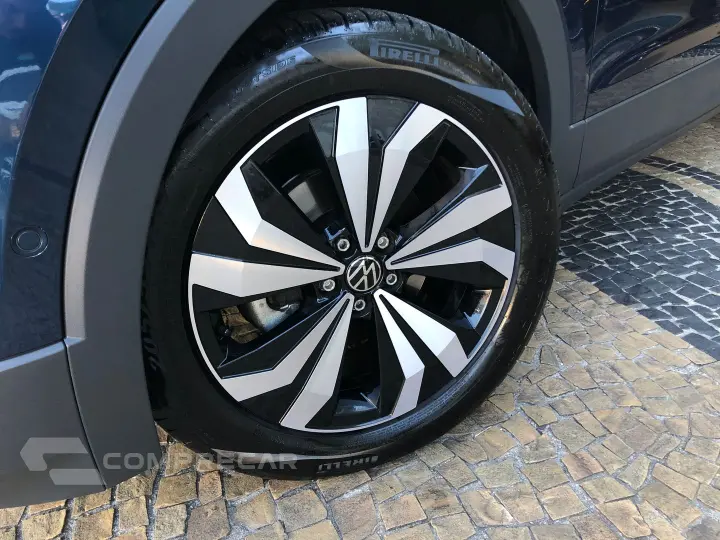 T-Cross 1.4 250 Tsi Total Flex Highline Automático