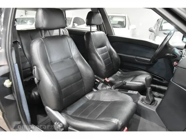 145 - 2.0 ELEGANT 16V 2P MANUAL