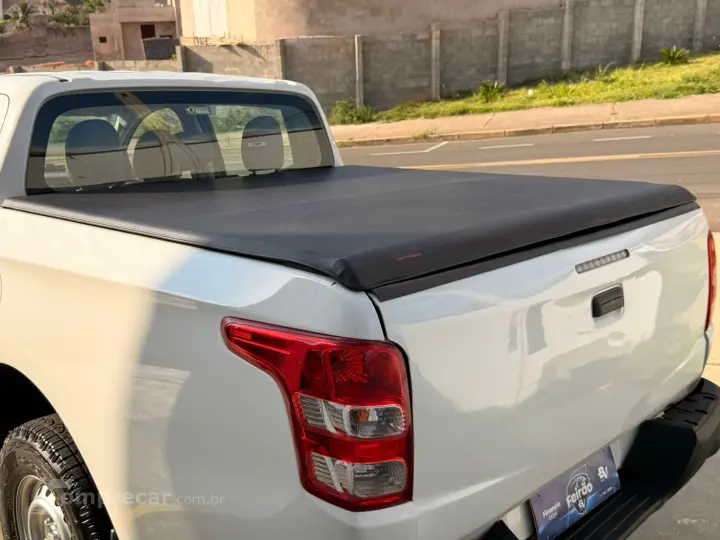 L200 TRITON 2.4 16V Turbo Sport GL CD 4X4